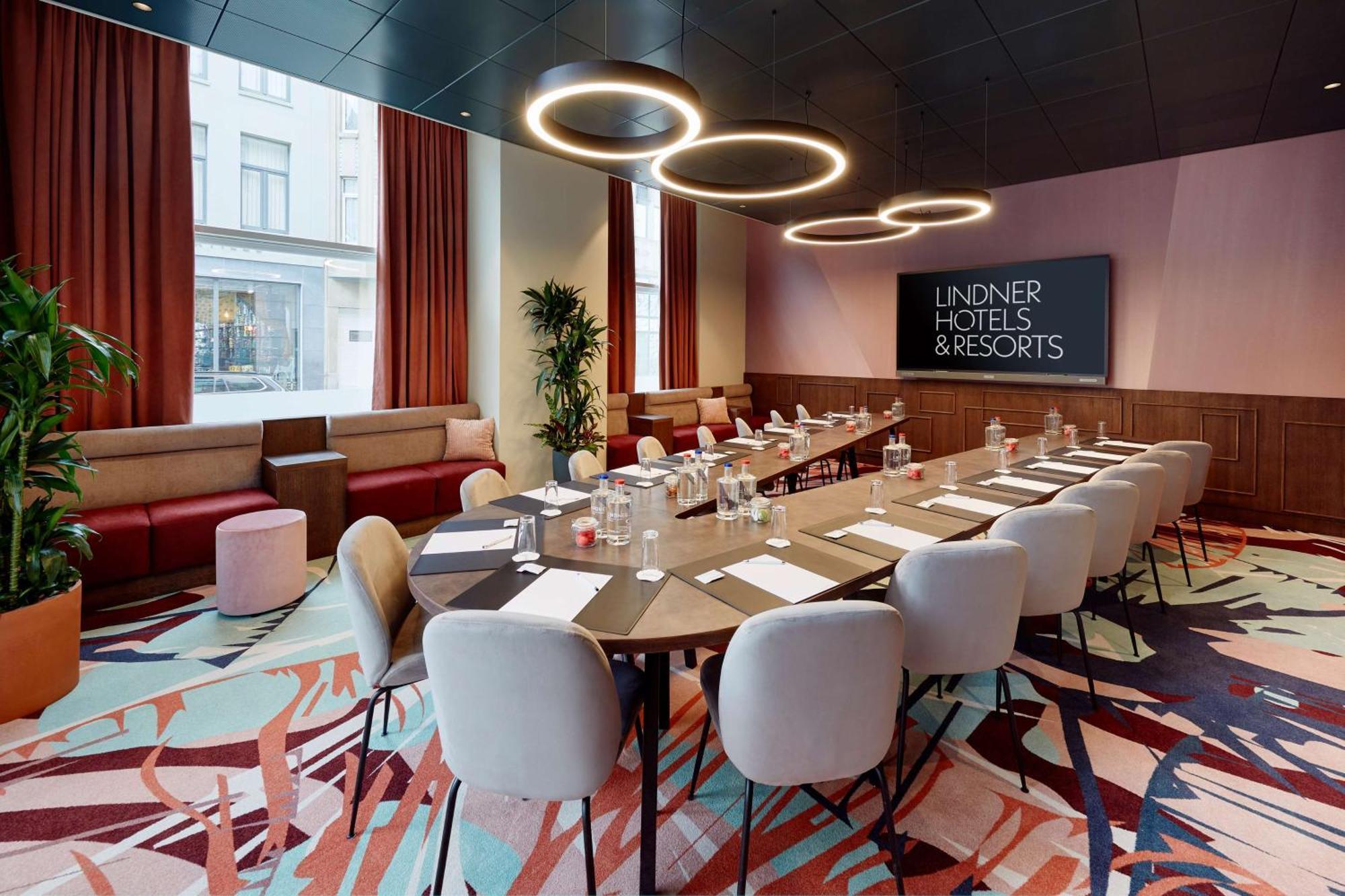 Lindner Antwerp, Part Of Jdv By Hyatt Hotel 4*