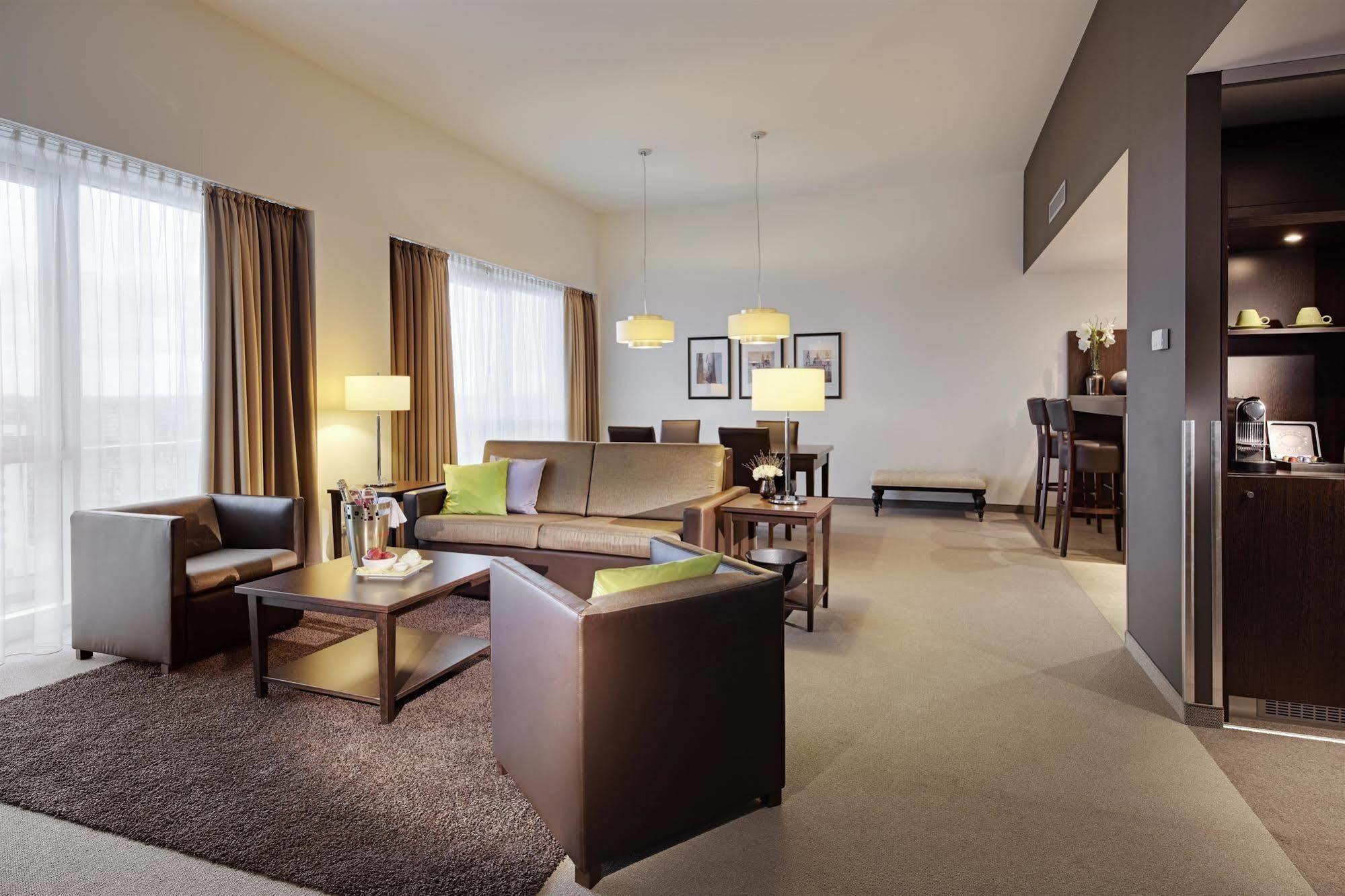 Lindner Antwerp, Part Of Jdv By Hyatt 4*